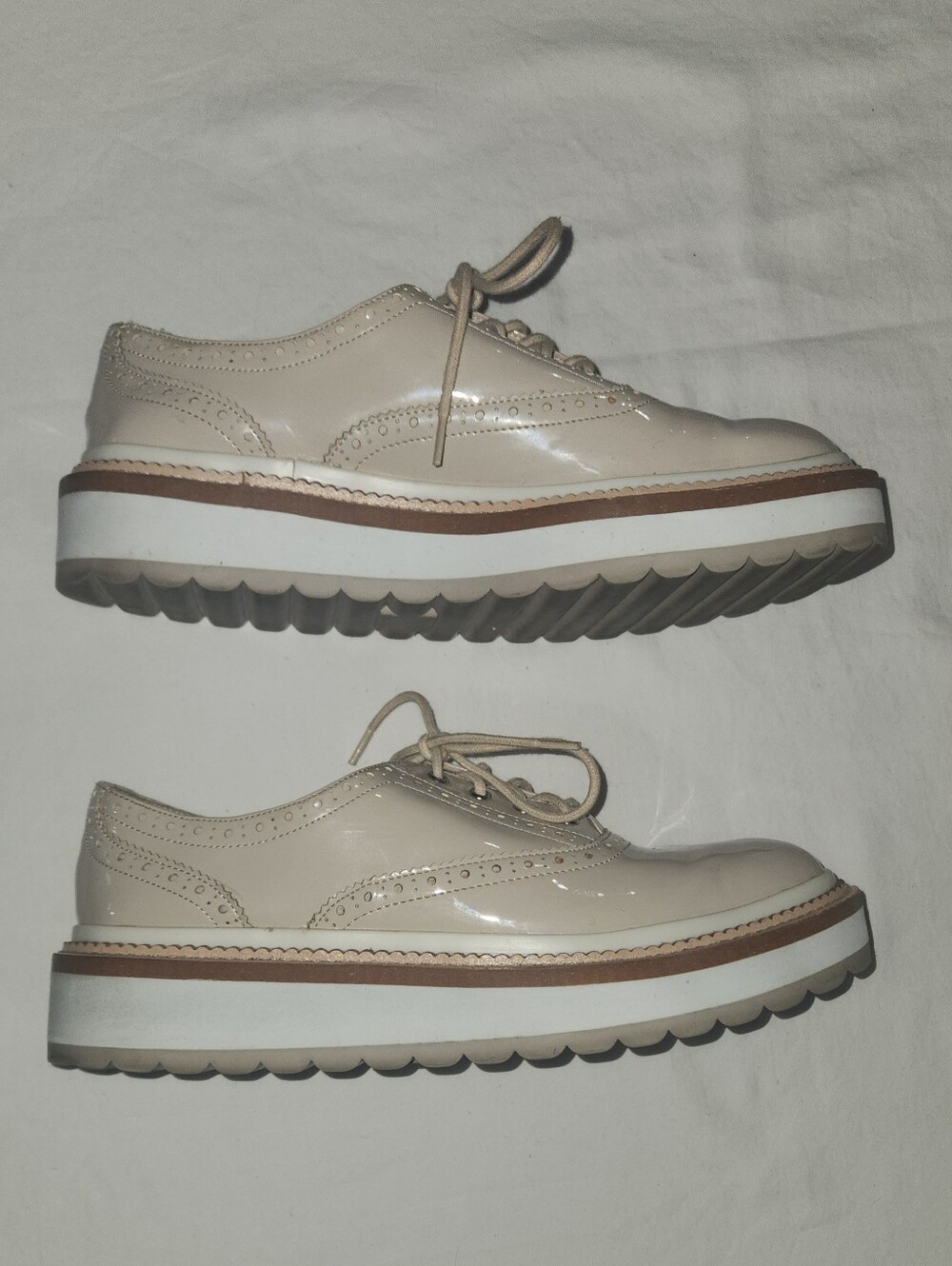 Women's Zara Cream Patent Platform Brogue Lace-Up Oxfords Size EU 38 / US 7.5